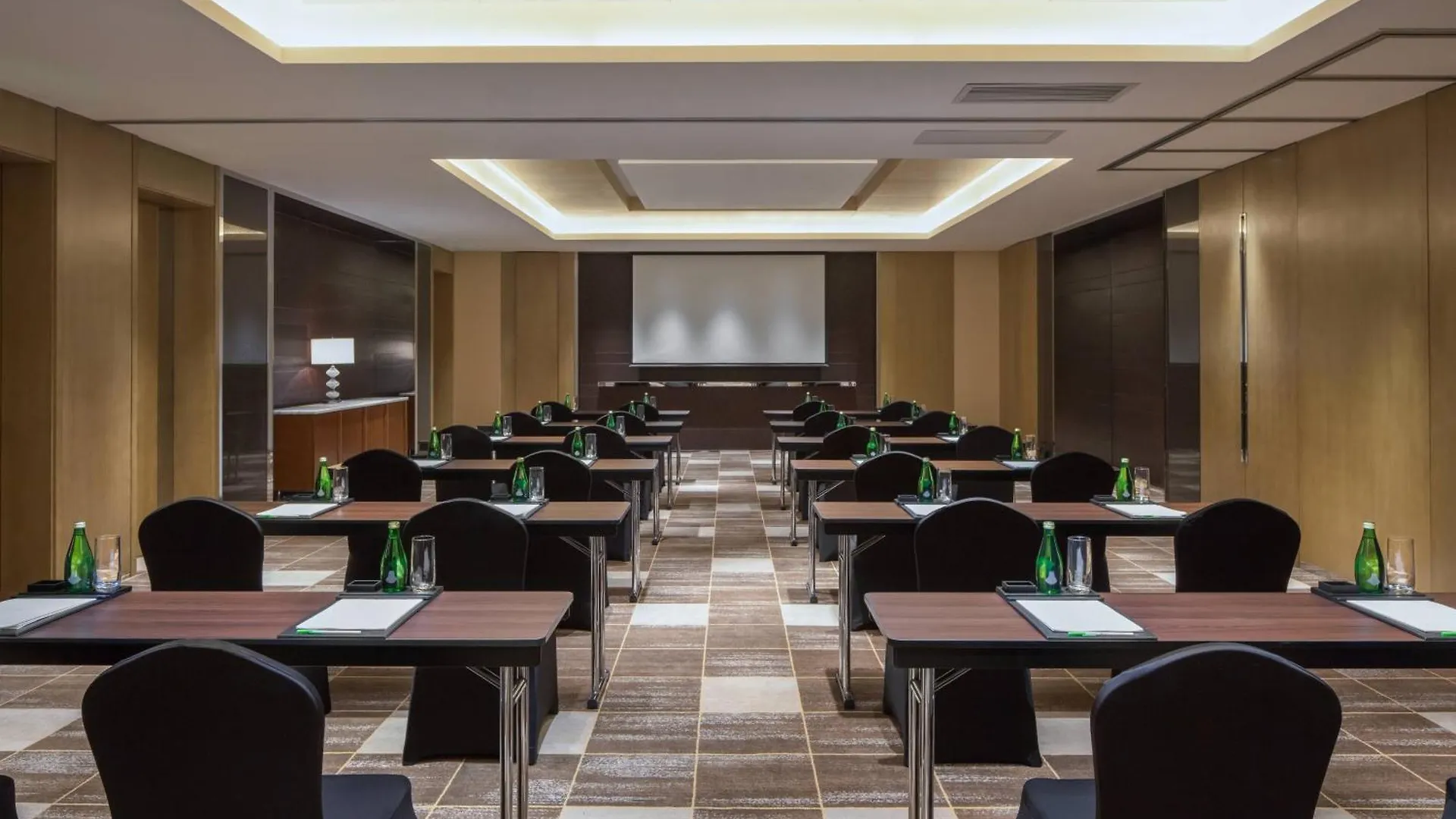 Hotel Courtyard By Marriott Shanghai Changfeng Park