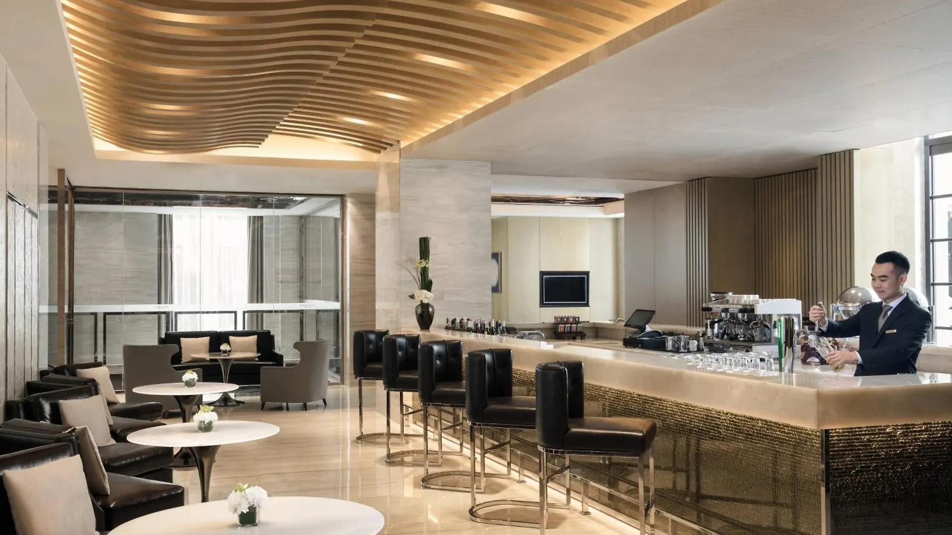 Courtyard By Marriott Shanghai Changfeng Park 5*,