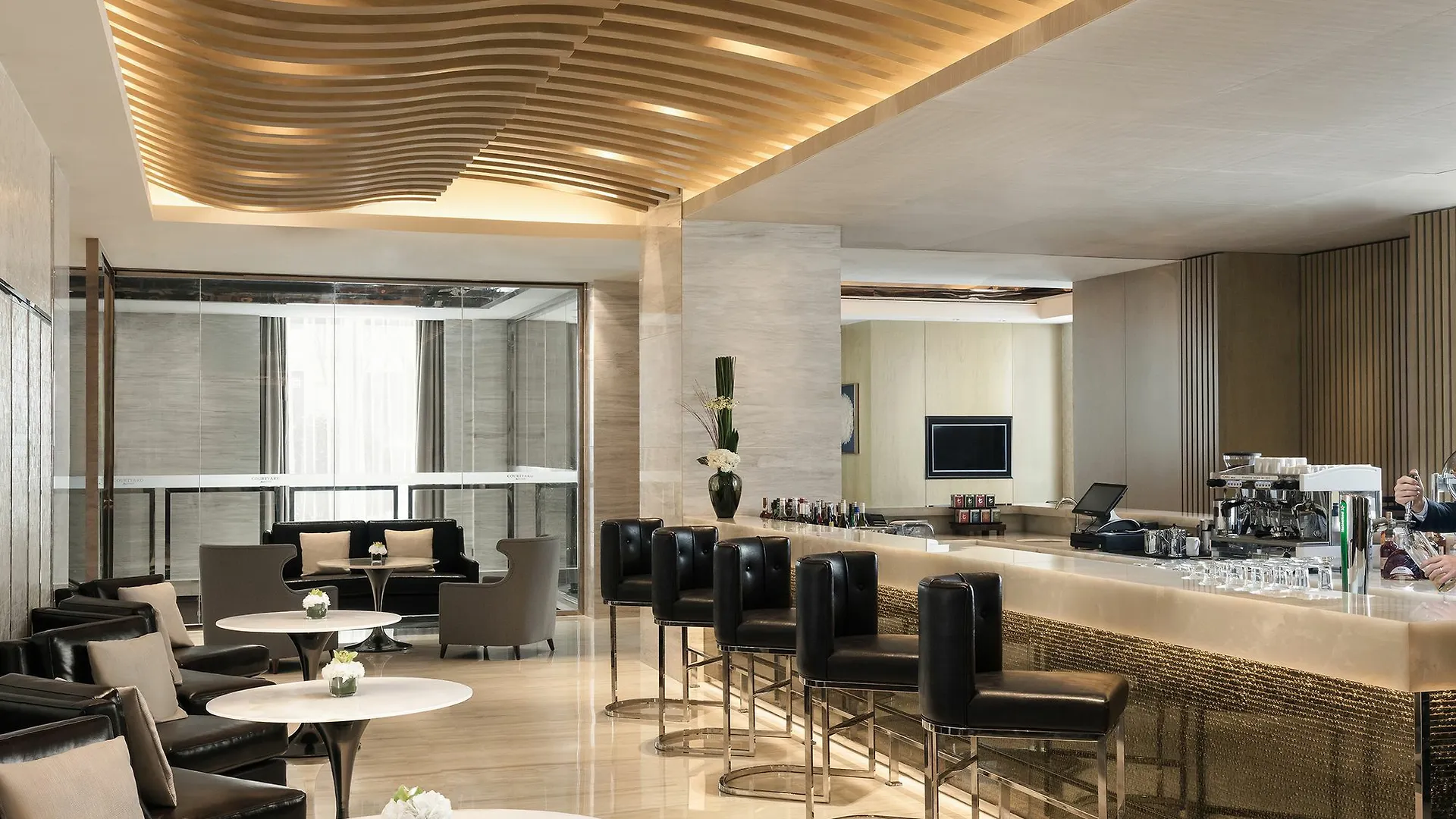 Courtyard By Marriott Shanghai Changfeng Park 5*,